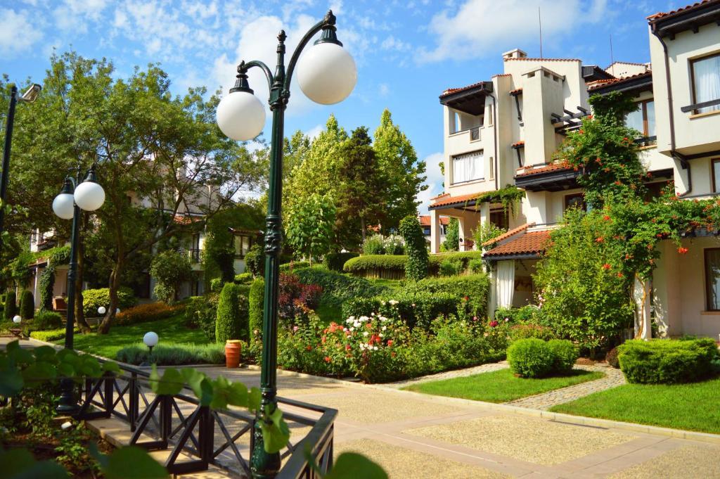 Oasis Resort Lozenets